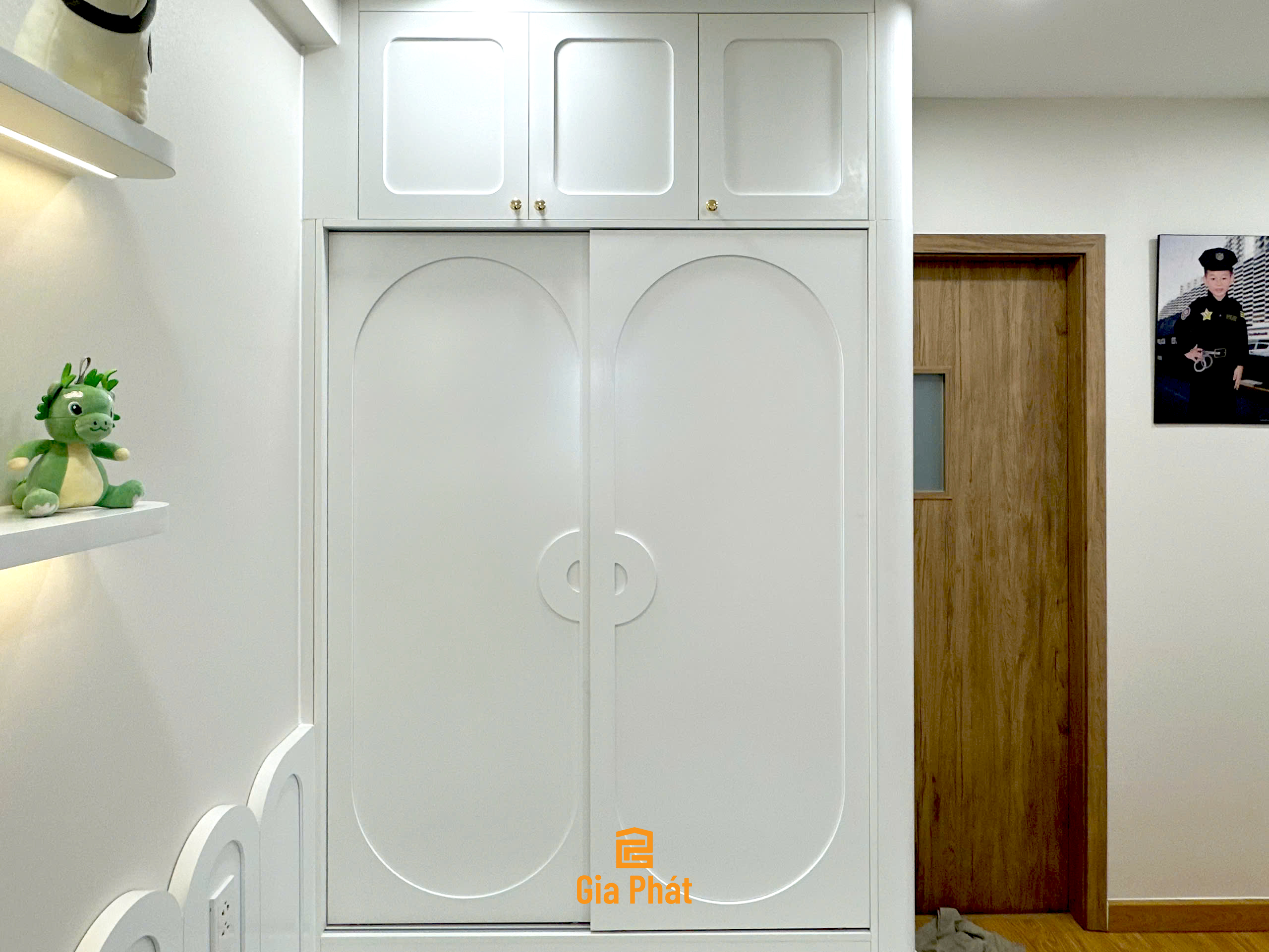 Hoàn thiện công trình thực tế full nội thất phòng ngủ nhà chị Oanh