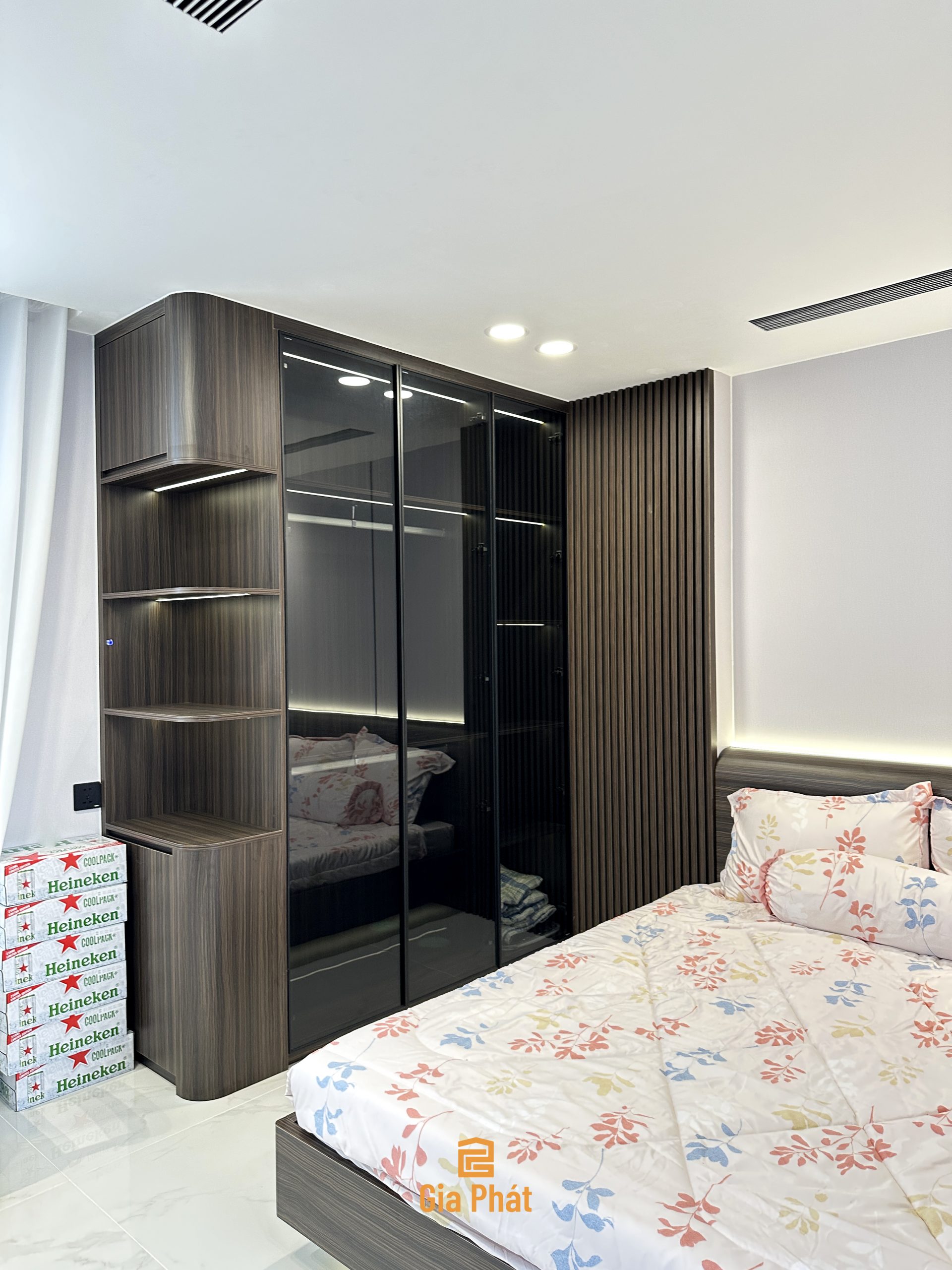Hoàn thiện nội thất nhà ở kết hợp văn phòng