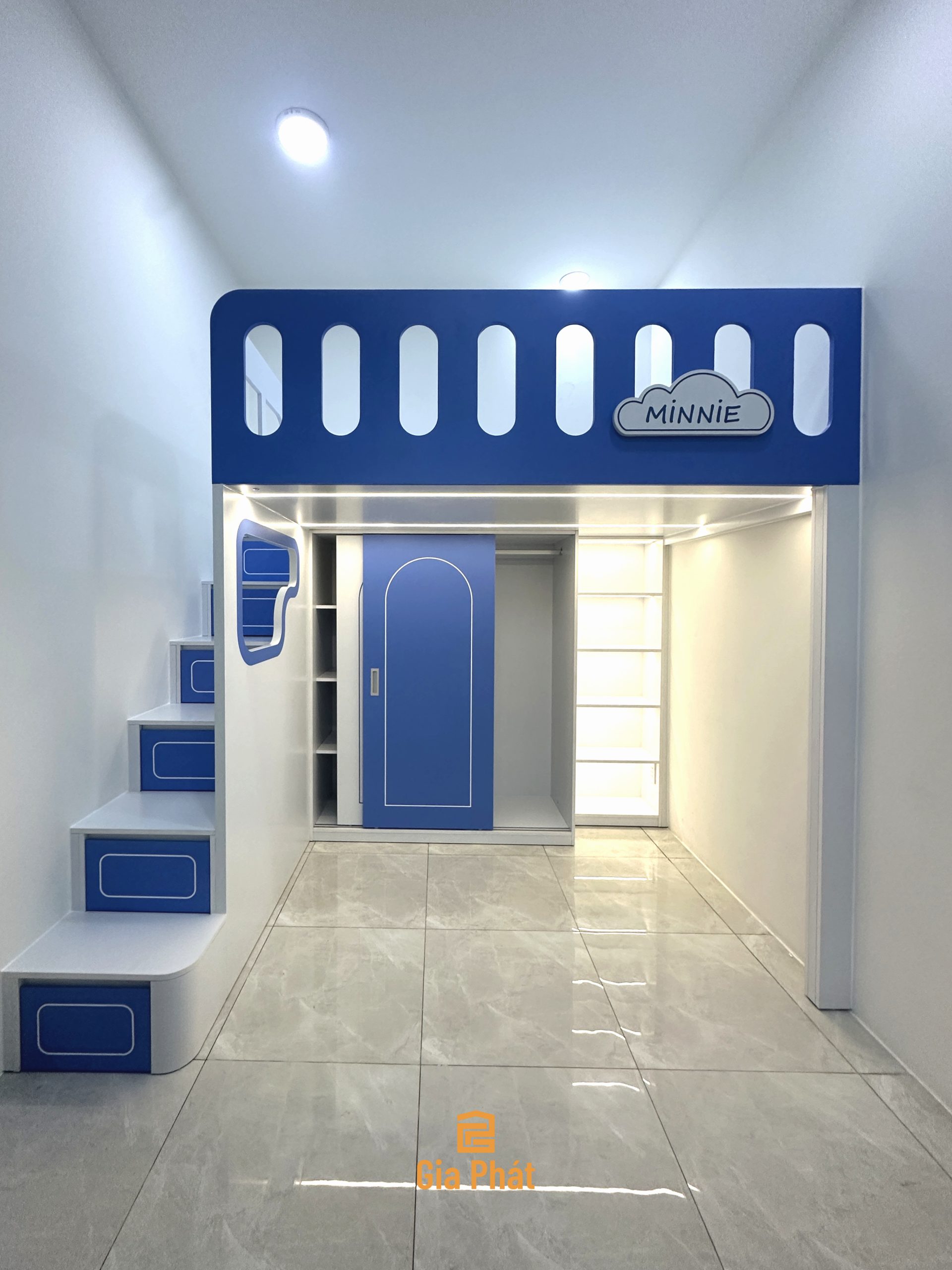 Giường tầng mẫu xanh trắng đơn giản cho 2 bé trai
